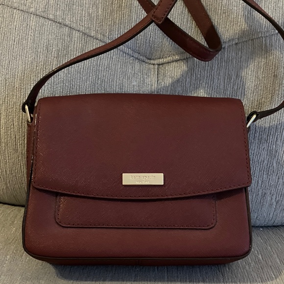 kate spade Handbags - Kate Spade Burgundy Crossbody Bag